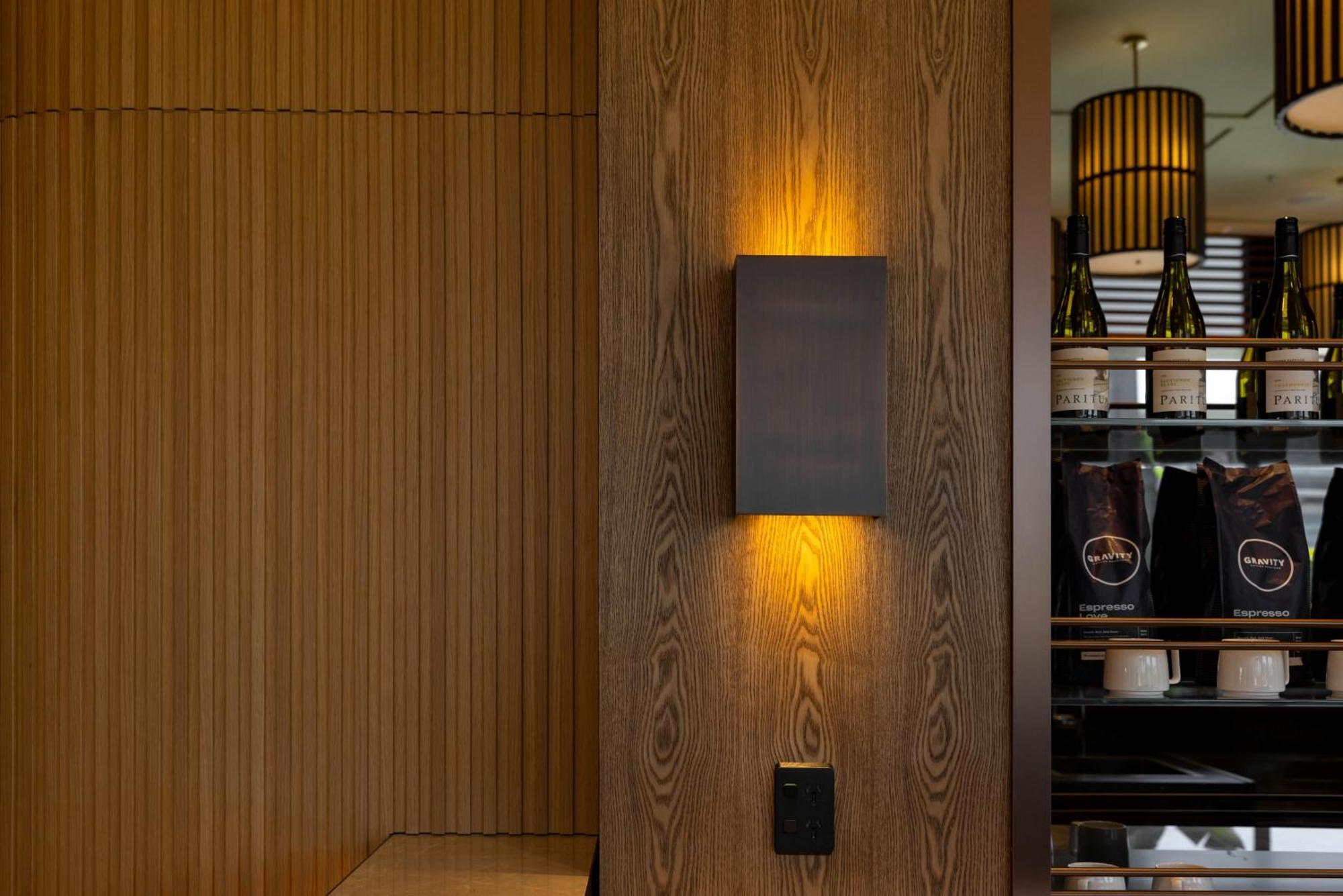 Maxim Hotel - Оукланд Екстериор снимка